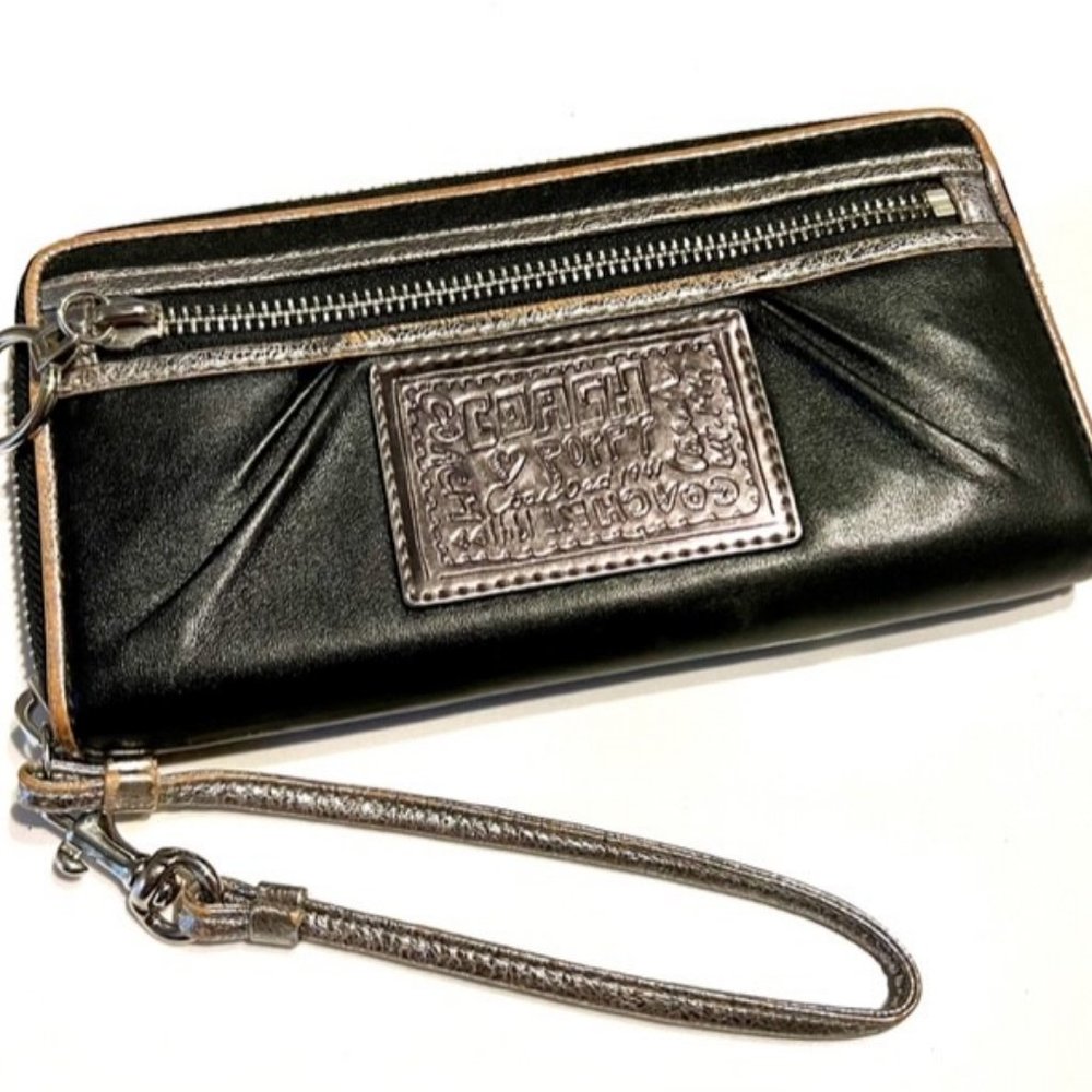 COACH Poppy Wallet Wristlet Black/Silver vintage ❤️
